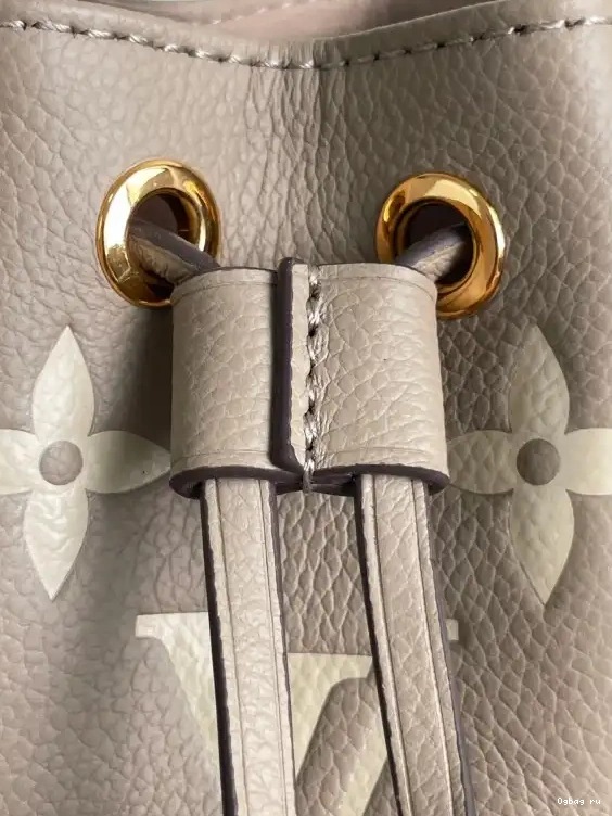 LOUIS NANO VUITTON NOÉ 0531